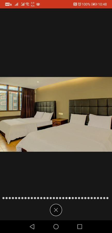 Tai Hoe Hotel Pengerang Kampung Sungai Rengit Ngoại thất bức ảnh